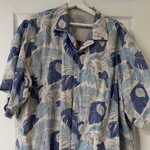 Tommy Bahama Men's Blue and Cream Leaf Print Shirt